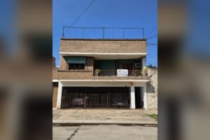 Fachada del departamento en 1º de Mayo 3778, Santa Fe